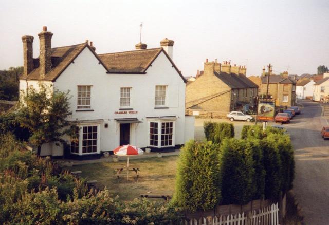 Brickground Hotel, Arlesey