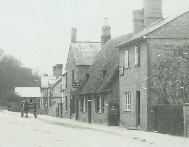 Black Horse, Tempsford