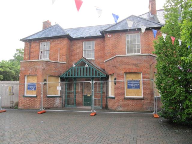 Iron Duke, Crowthorne