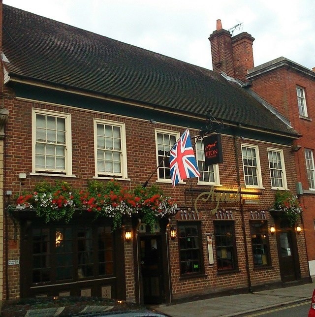 New College Arms, Eton