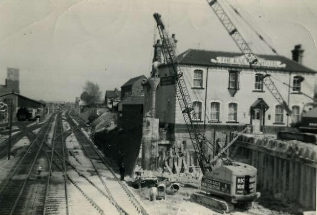 Railway Tavern, Greenham