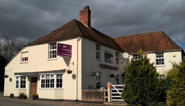 White Hart, Hamstead Marshall