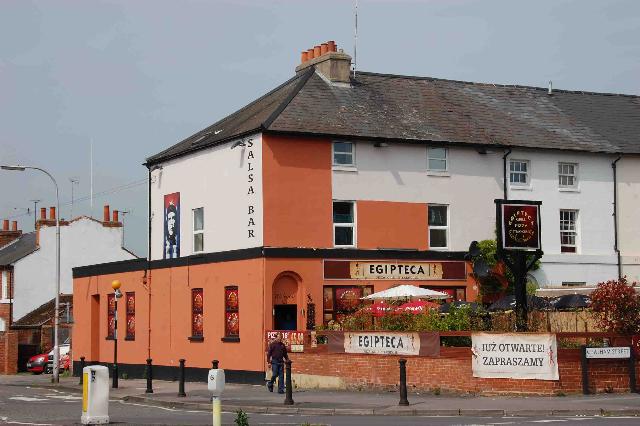 Alfreds Head, Reading