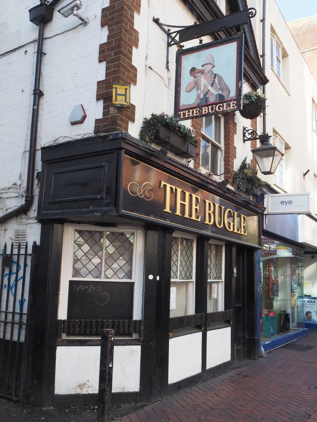 The Bugle, Reading