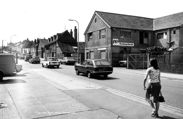 The Greyhound, Reading