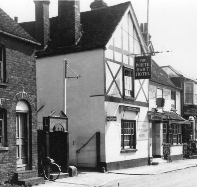 White Hart, Wargrave