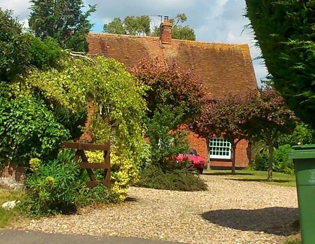 White Swan, Cuddington