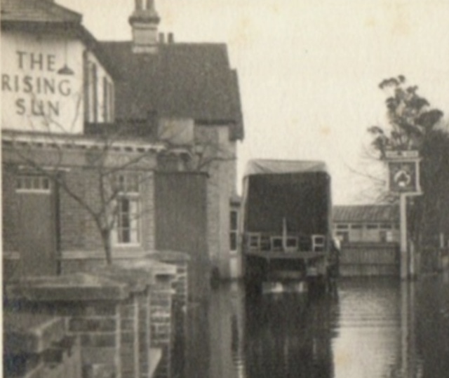 Rising Sun, Datchet