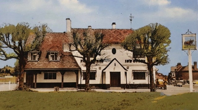 The Packhorse, Gerrards Cross
