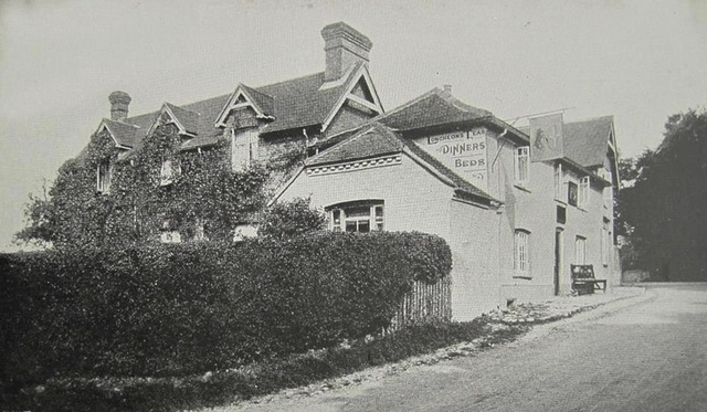 Bernard Arms, Great Kimble