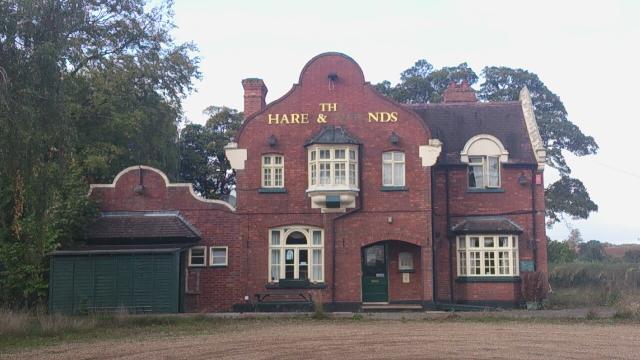 Hare & Hounds, Ledburn