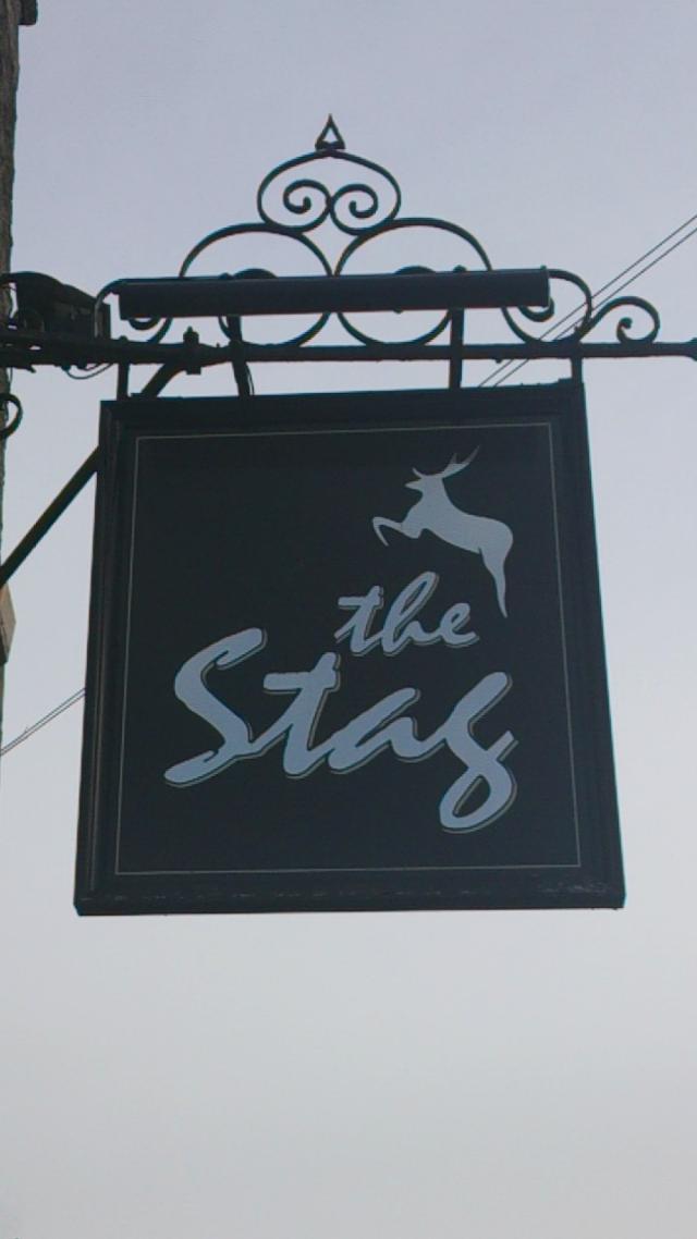 Three Horseshoes, Meadle