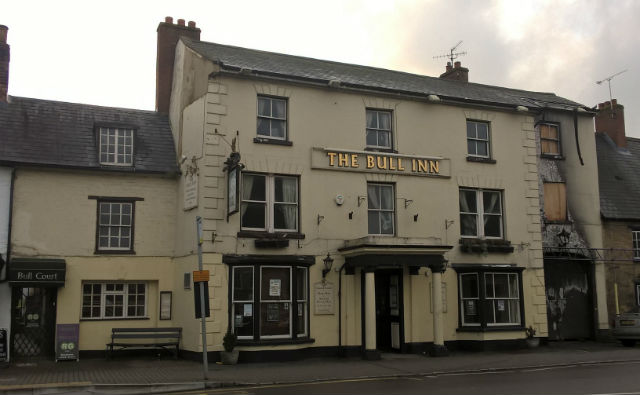 The Bull, Olney
