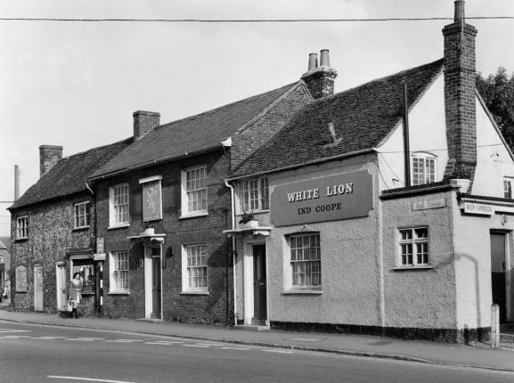 White Lion, Princes Risborough