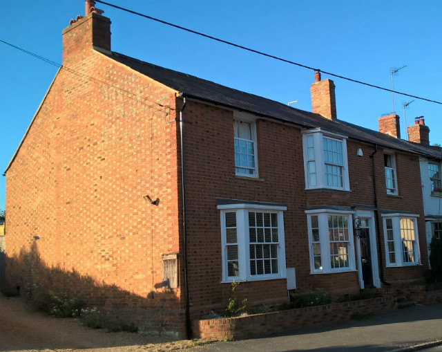 White Hart, Tingewick