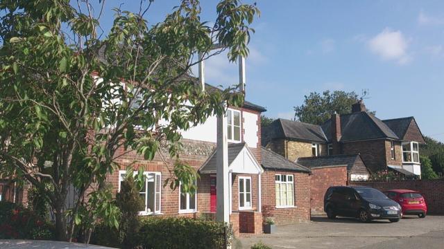 Royal Standard, Widmer End