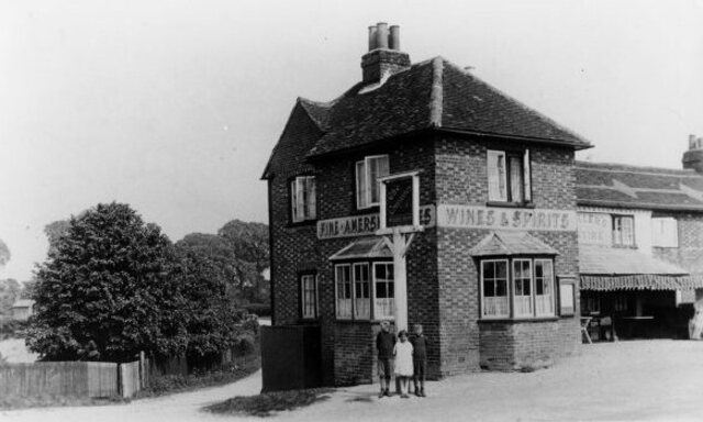 The Compasses, Wooburn Common