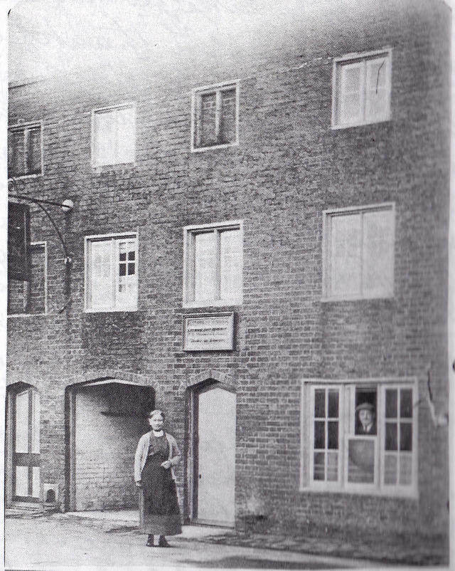 Barley Mow, Ailsworth