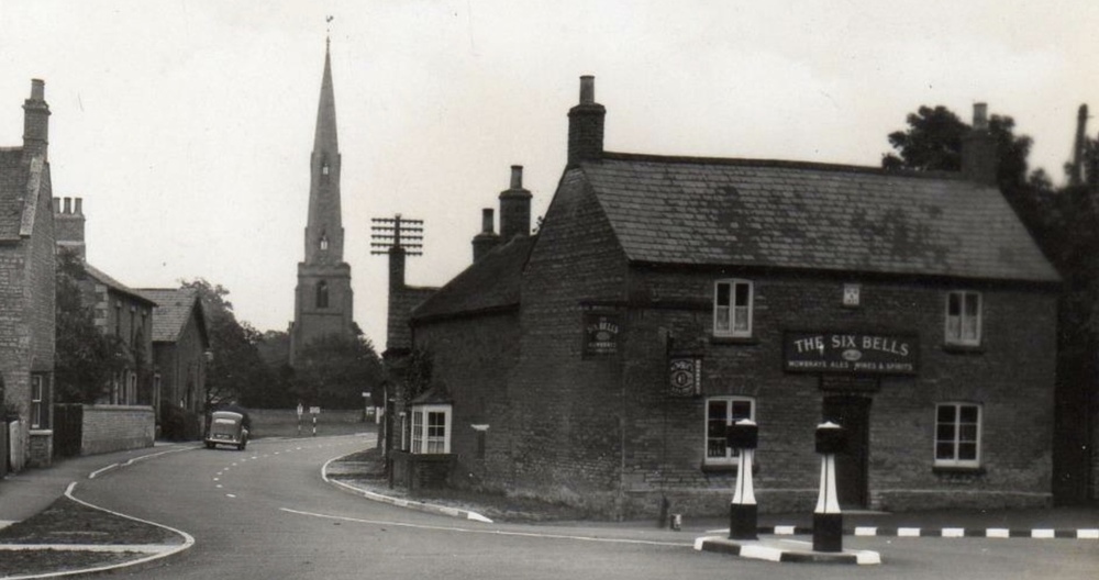 Six Bells, Glinton