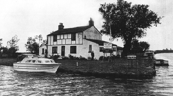 Fish & Duck, Little Thetford