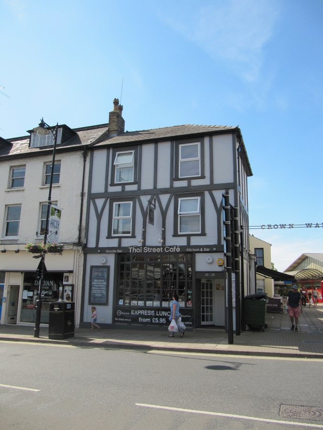 The Crown, Newmarket