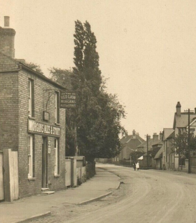 Red Lion, Wilburton