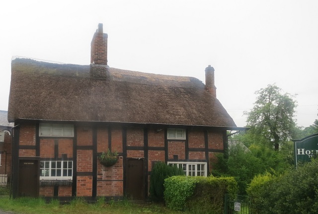 Holly Bush, Bartington