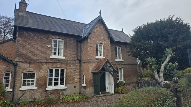 Glass House Inn, Chester