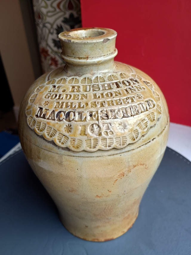 Golden Lion, Macclesfield