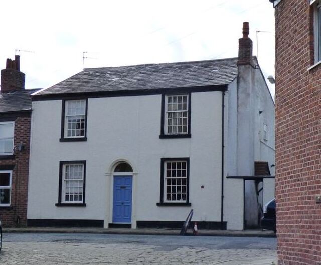 Sir Robert Peel, Macclesfield