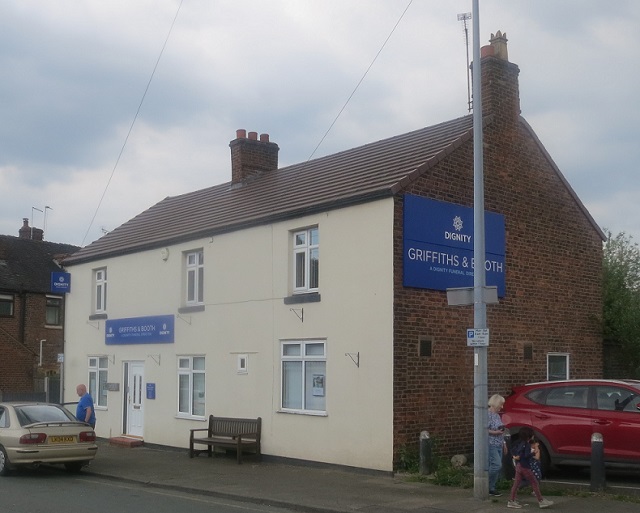 The Sandpiper, Sandbach