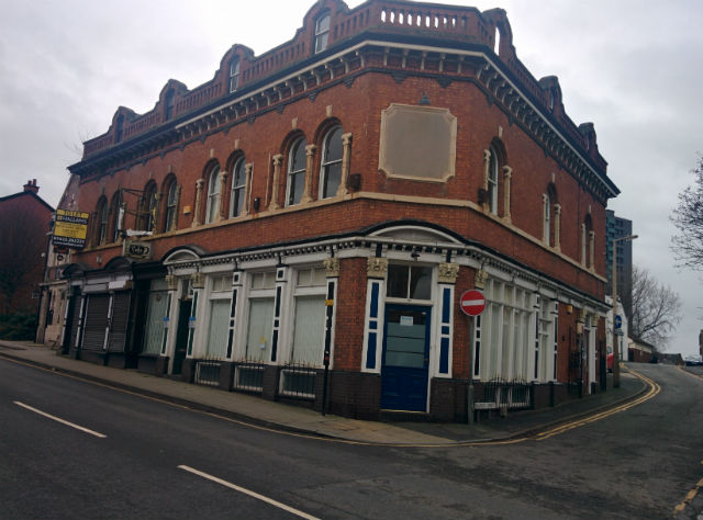 Land O'Cakes, Stockport