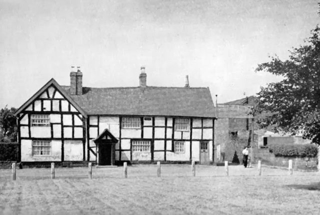 Red Lion, Willaston