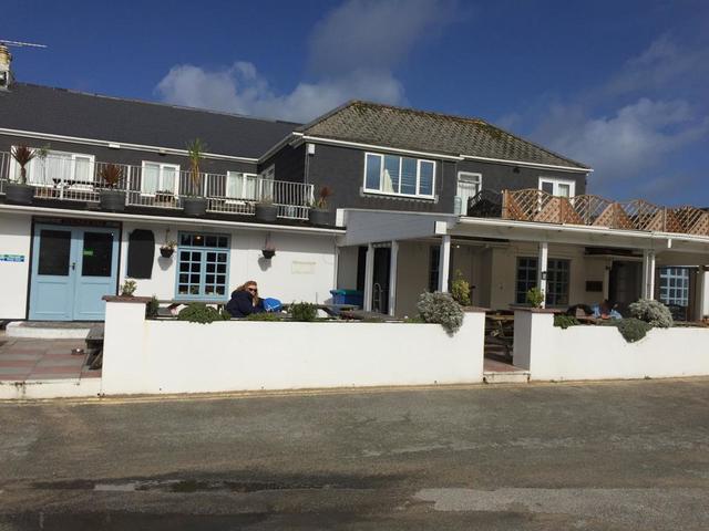 Harlyn Inn, Harlyn