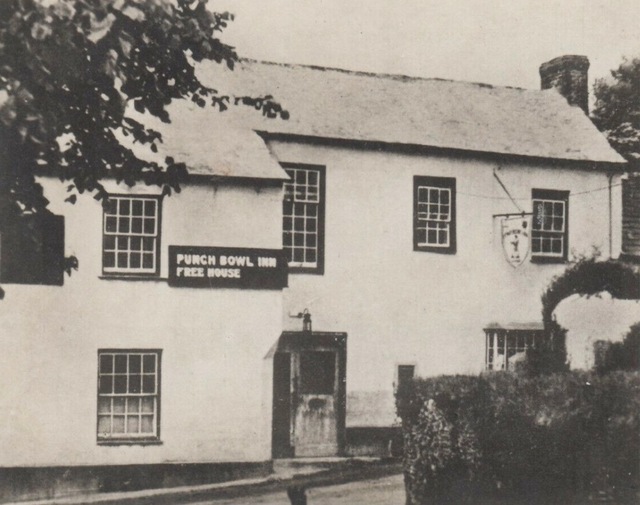Punch Bowl Inn, Lanreath
