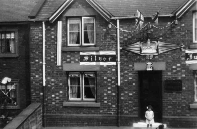 Bugle Horn, Brimington