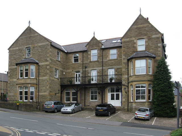 Squirrels Hotel, Chinley