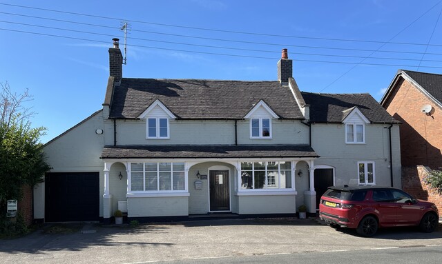 Plough Inn, Roslinston