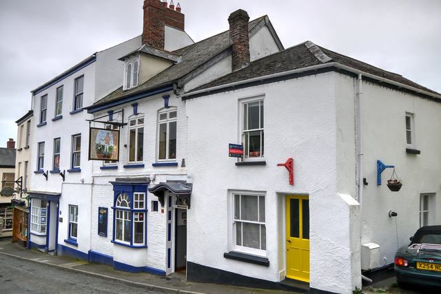 Ye Champion Of Wales, Appledore