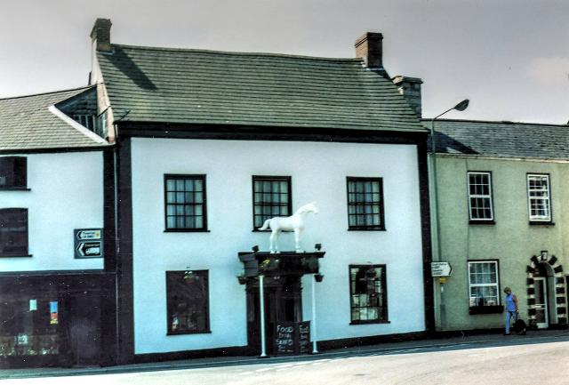 White Horse, Bampton