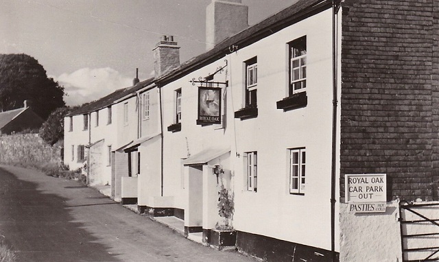 Royal Oak, Bigbury