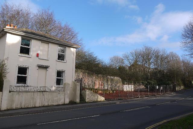 Country House Inn, Exeter