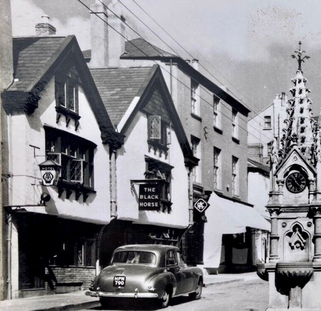 Black Horse, Great Torrington