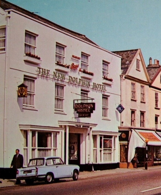 New Dolphin Hotel, Honiton