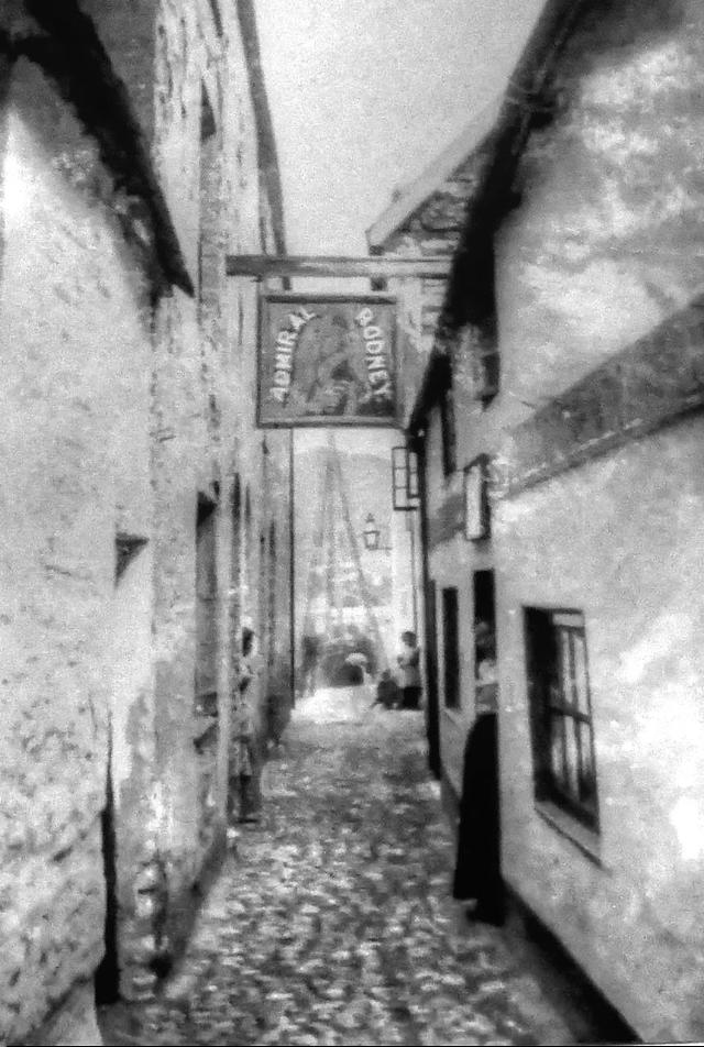 Admiral Rodney, Ilfracombe