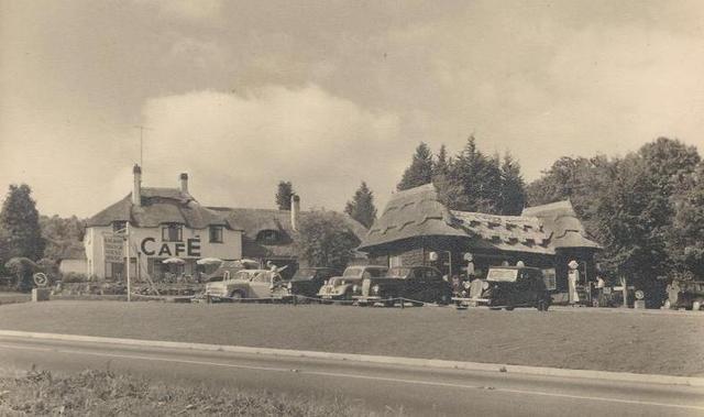 Haldon Thatch, Kennford