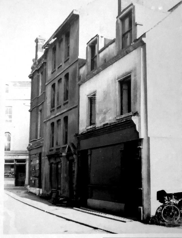 Commercial Inn, Plymouth