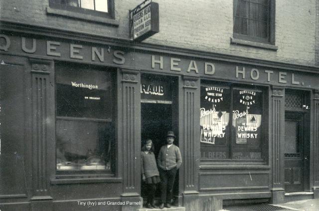 Queens Head Hotel, Plymouth