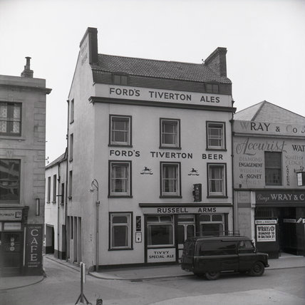 Russell Arms, Plymouth