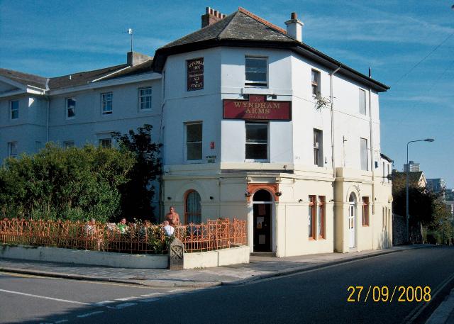 Wyndham Inn, Plymouth